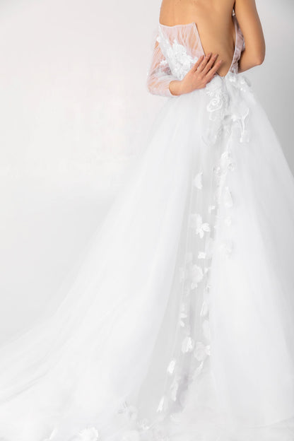 Білосніжна лебідка / сукня