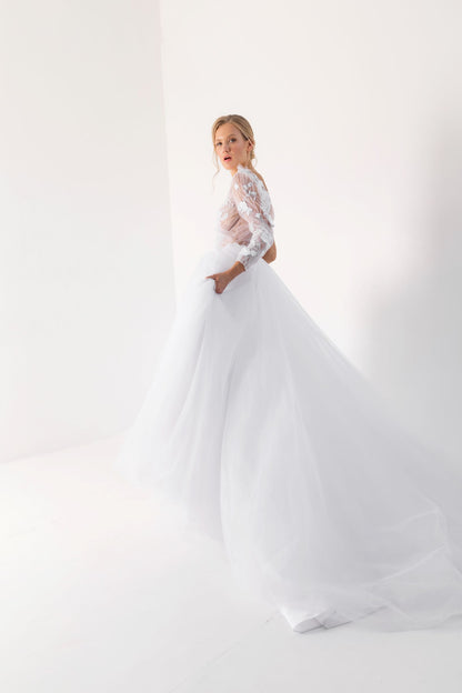 Білосніжна лебідка / сукня